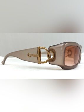 Gucci GG 2943/S Horsebit Sunglasses Brown Gradient Lens Oversized Square Taupe